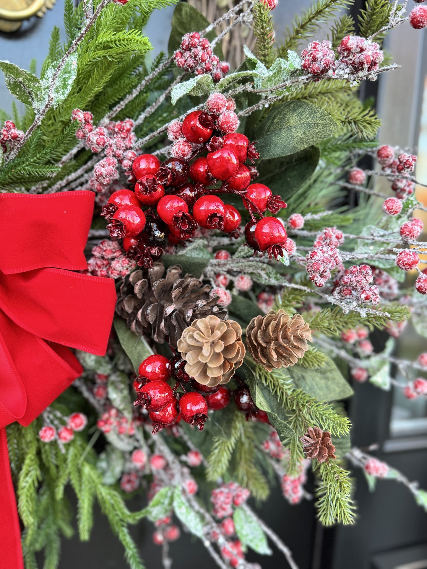 Snow Berry Wreath (2 sizes available)