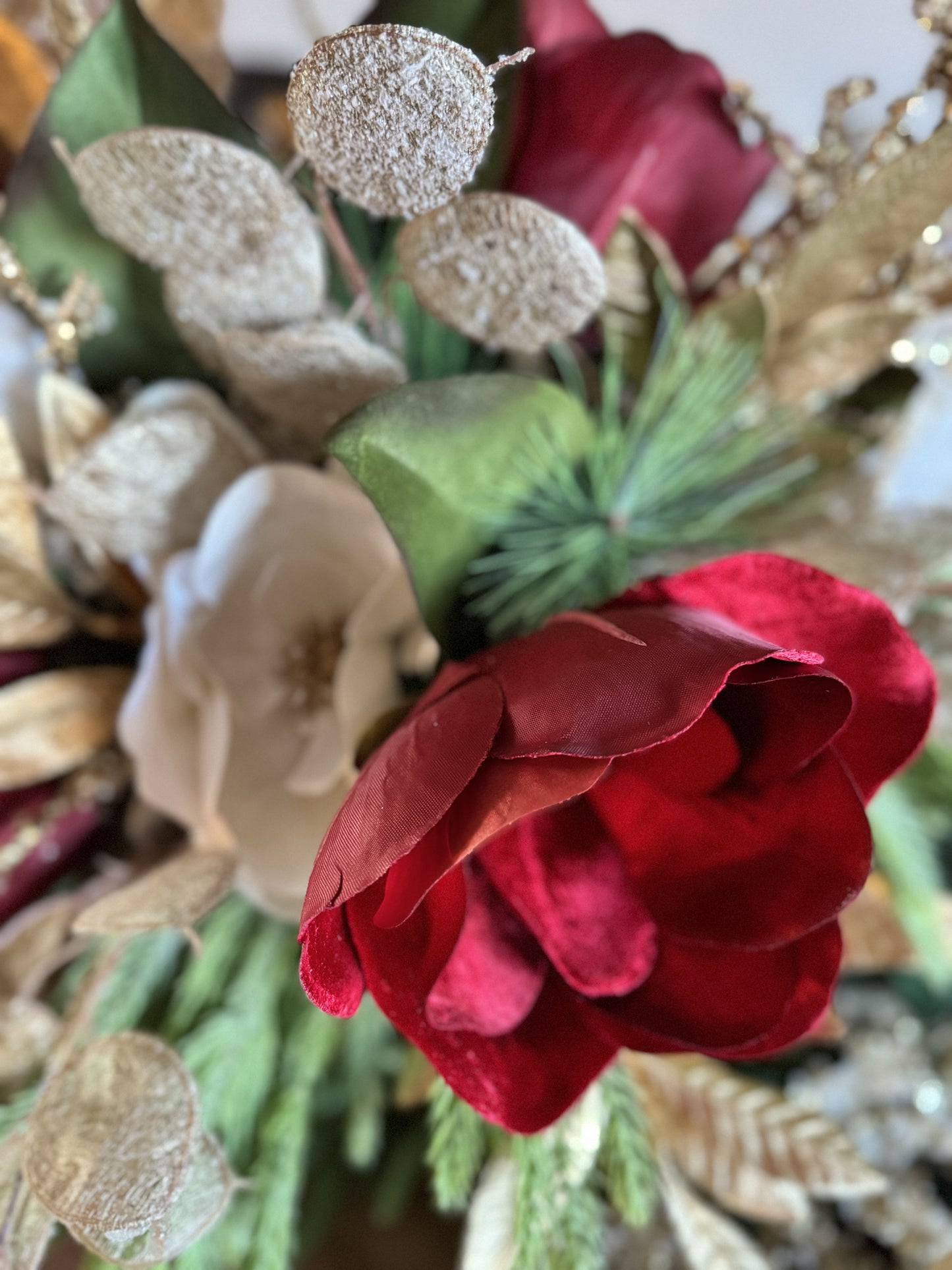 Crystal Twig & Magnolia Centerpiece