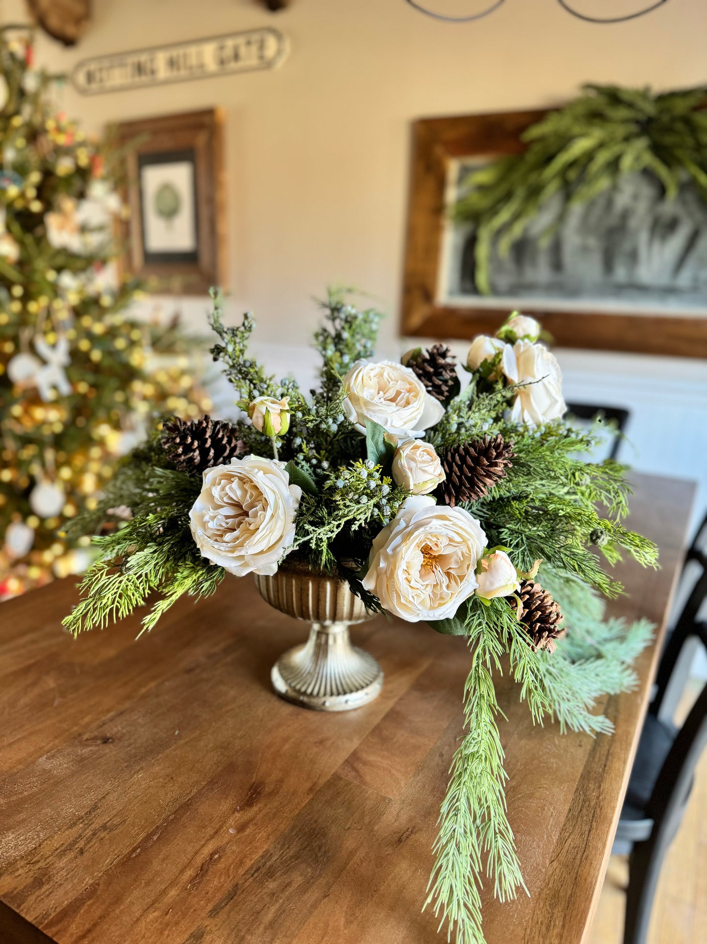 Winter Floral Arrangement, Winter Centerpiece, Magnolia Centerpiece, Winter  Table Decor, Farmhouse Floral, White Table Decoration -  Israel