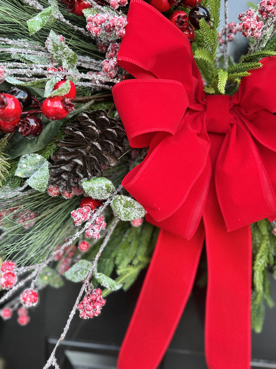 Snow Berry Wreath (2 sizes available)