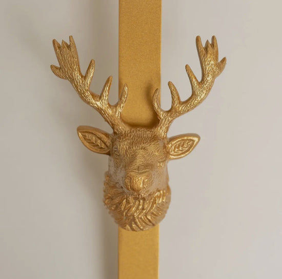 Stag Wreath Hanger (brass or pewter)