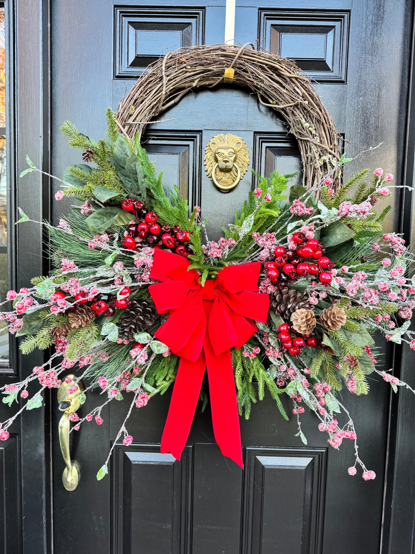 Snow Berry Wreath (2 sizes available)